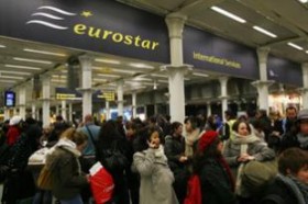 Eurostar stranded passengers to get moving