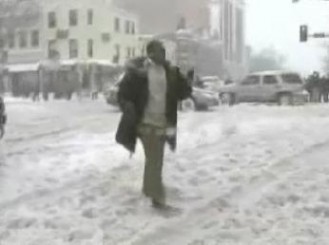 snow fight police