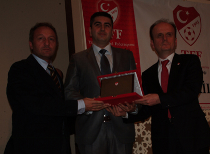 tekinoktay-baris-ertul-tff-odul-nationalturk