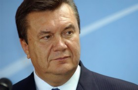 Ukraine president secures ruling coalition