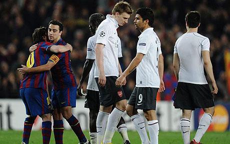 Arsenal players in misery after final whistle - Photo: GETTY 
IMAGES