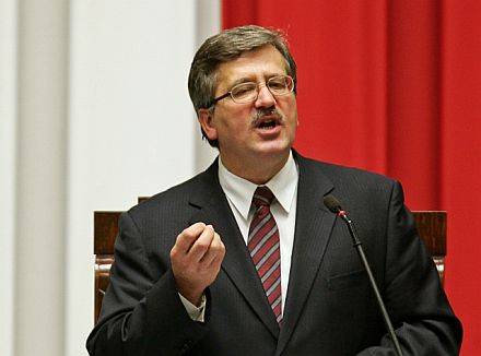 Acting president Bronislaw Komorowski set the date of the new presidential elections to 20 June 2010
