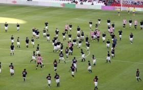 Athletico Bilbao vs 100 children Athletico Bilbao vs 100 children - Photo by : EPA