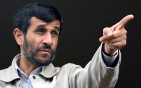 Ahmadinejad urges Obama to accept nuke swap deal