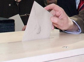 Dutch parliamentary elections begin