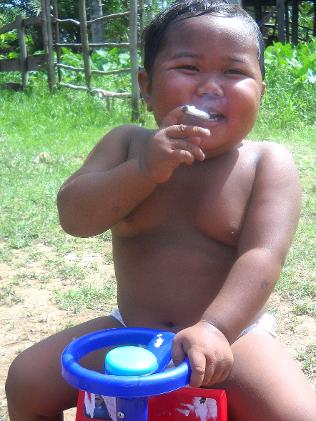 smoking-baby-indonesia.jpg