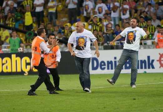Match Fixing Allegations drived Fenerbahce fans mad