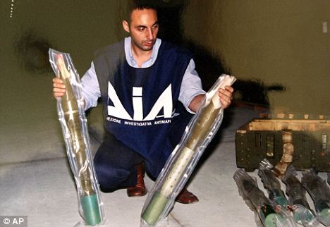 Huge weapon arsenal vanished in Italy