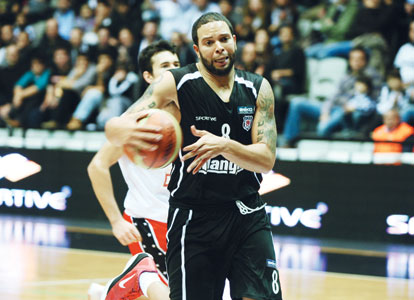 Besiktas star signing Deron Williams debutes in the Turkish League...DAILY NEWS photo, Emrah GÜREL