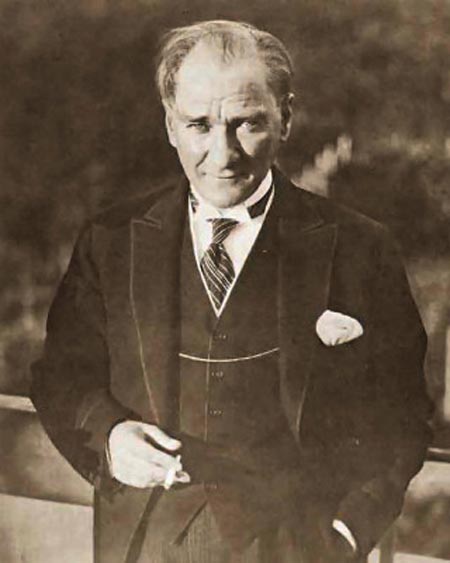  Atatürk adresses American nation