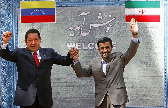 Ahmadinejad Chavez : Oil patrons hand in hand