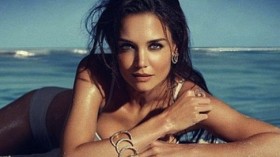 Katie Holmes poses topless for jewelry brand / Katie Holmes Photos item-thumbnail