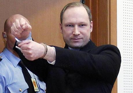 Norway massacre defendant Anders Breivik to play sanity card ?