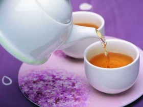 Tea drinking raises prostate cancer risk by men Tea drinking raises prostate cancer risk by men