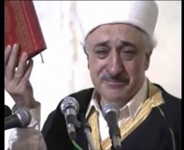 Fethullah Gülen, from preaching to a Islamic leader of a global Movement Fethullah Gülen, from preaching to a Islamic leader of a global Movement