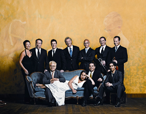 Pink Martini visits Turkey to give 3 shows in 3 cities Pink Martini visits Turkey to give 3 shows in 3 cities