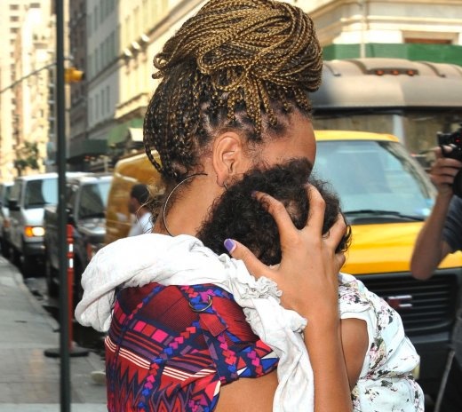 Baby Blue Ivy Carter & Beyonce first pictures since Blue Ivy's birth Baby Blue Ivy Carter & Beyonce first pictures since Blue Ivy's birth