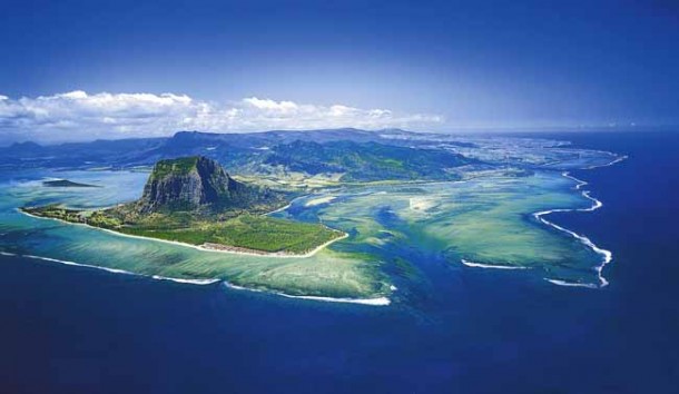 5.8-magnitude earthquake off Mauritius Island