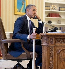 Obama 's baseball bat is huge as he speaks with Erdogan