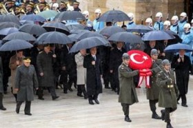Turkey's top statesmen except Erdogan paid respect to Ataturk