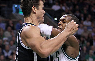 Rondo to Humphries : For me brudder !!!