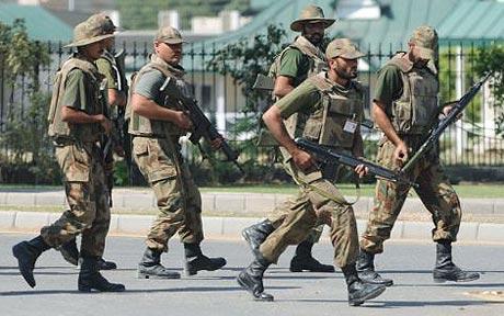 Pakistani soldiers moving towards battlefront against militants. File Pic