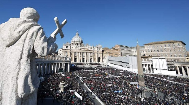 VATICAN CITY, VATICAN - FEBRUARY 27: The faithfull fill St Peter's Square ahead of Pope Benedict XVI's final general audience before his retirement on February 27, 2013 in Vatican City, Vatican. The Pontiff will hold his last weekly public audience later before he abdicates tomorrow. Pope Benedict XVI has been the leader of the Catholic Church for eight years and is the first Pope to retire since 1415. He cites ailing health as his reason for retirement and will spend the rest of his life in solitude away from public engagements. VATICAN CITY, VATICAN - FEBRUARY 27: The faithfull fill St Peter's Square ahead of Pope Benedict XVI's final general audience before his retirement on February 27, 2013 in Vatican City, Vatican. The Pontiff will hold his last weekly public audience later before he abdicates tomorrow. Pope Benedict XVI has been the leader of the Catholic Church for eight years and is the first Pope to retire since 1415. He cites ailing health as his reason for retirement and will spend the rest of his life in solitude away from public engagements.