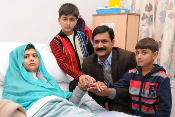 Malala Yousufzai alongwith her family members in a UK hospital: File Pic