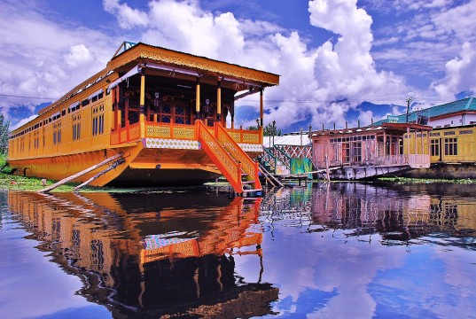 A British tourist was found murdered in houseboat in Dal Lake, Srinagar.