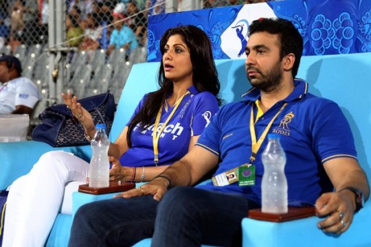 Rajasthan Royals co-owner Raj Kundra with his wife Shila Shetty: File Pic