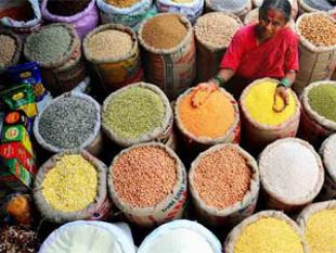Indian cabinet approves Food Security Ordinance. 
