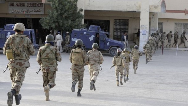 Pakistan security men rushing to encounter site: File Pic