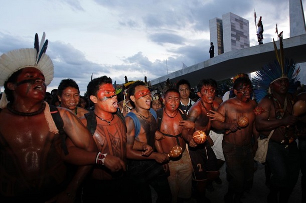 Indigenous Indians occupy the entrance of the Planalto Palace, during a protest against demarcation of indigenous lands and reserves in Brazil, in Brasilia Indigenous Indians occupy the entrance of the Planalto Palace, during a protest against demarcation of indigenous lands and reserves in Brazil, in Brasilia