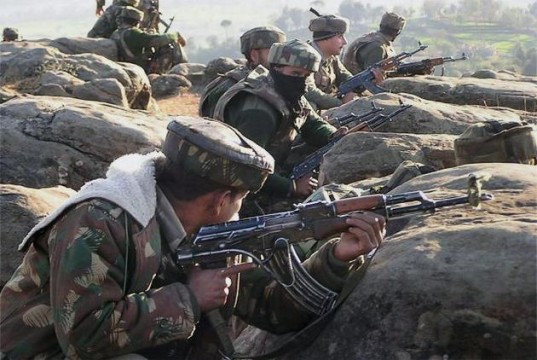 Indian soldiers on guard along LoC: File Pic