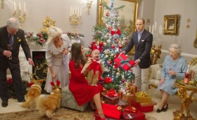 Little Prince George celebrates his first Christmas / UK Royal Family News item-thumbnail