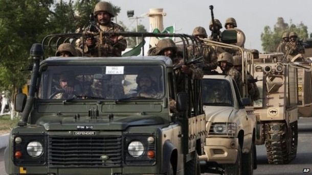 Pakistani soldiers on move. File Pic