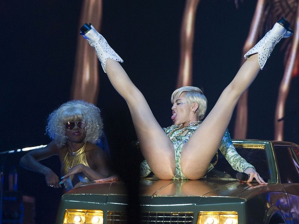 Miley Cyrus In Concert - Brooklyn, NY Miley Cyrus In Concert - Brooklyn, NY