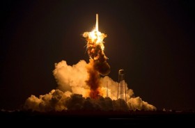 Explosion of the space shuttle “Cygnus”: $ 200 million burned, Video / Breaking News item-thumbnail