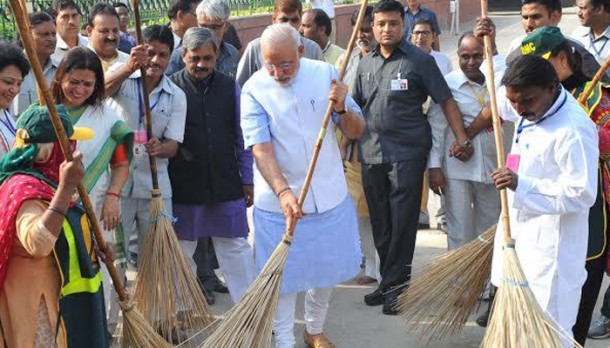 PM launches clean campaign in country.  