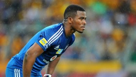 Crime in South Africa: South African Football National Team Goalkeeper Robert Meyiwa killed by Robbers / Africa News item-thumbnail
