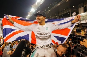 Formula 1 world champion Lewis Hamilton: Triumph for the kid from Stevenage / Breaking News item-thumbnail