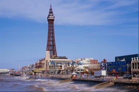 Blackpool, England: Hotel will charge for bad internet rating / UK News item-thumbnail