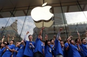 Apple leads Chinese smartphone market for first time item-thumbnail