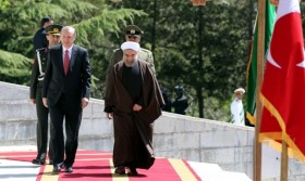 Turkish president meets Iranian counterpart in Tehran item-thumbnail