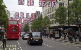 UK parties far apart on economic policy ahead of election item-thumbnail