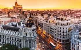 Spain for breaking 65 million tourist record item-thumbnail