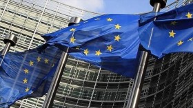 EU calls on members to take in more Syrian refugees item-thumbnail