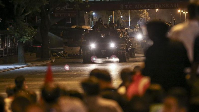 Anti-coup protests to end with huge rally in Istanbul item-thumbnail