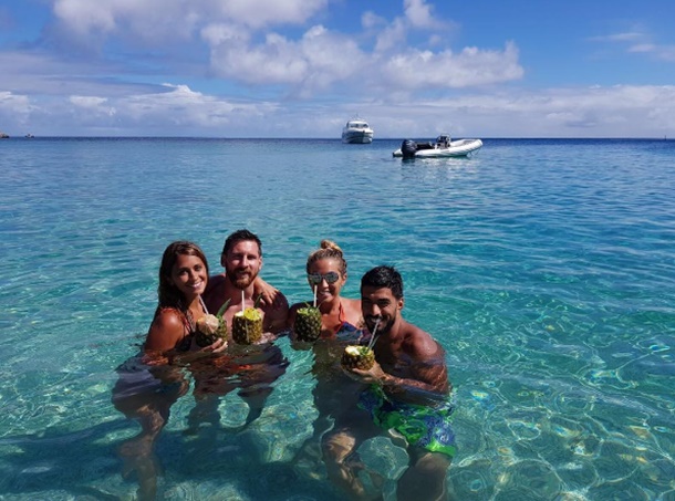 Luis Suarez Messi Honeymoon