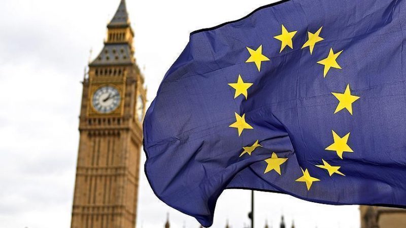UK, EU Brexit negotiators meet ahead of second phase item-thumbnail